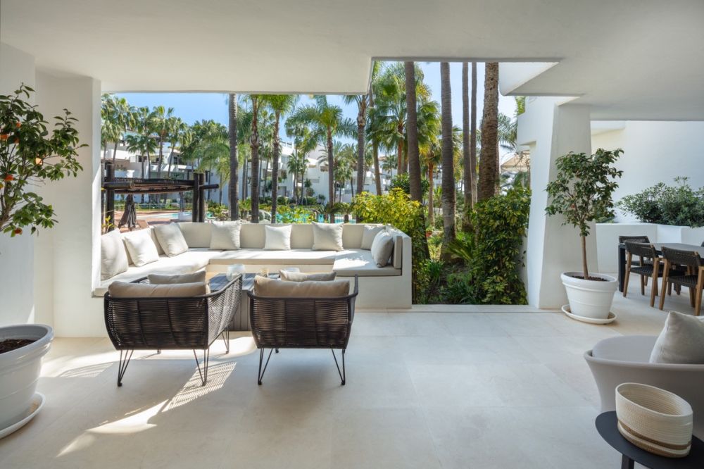 Apartamento en venta en Marina de Puente Romano, Marbella