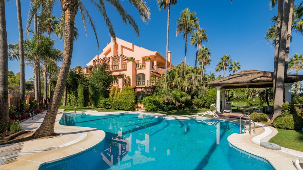 Apartamento doble frente a la playa en el complejo de lujo Casa Nova junto a la playa Mistral!