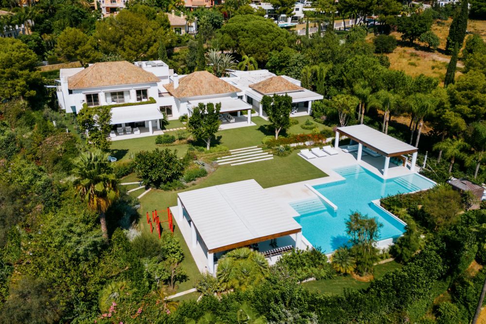 Villa en venta en La Quinta de Sierra Blanca, Marbella