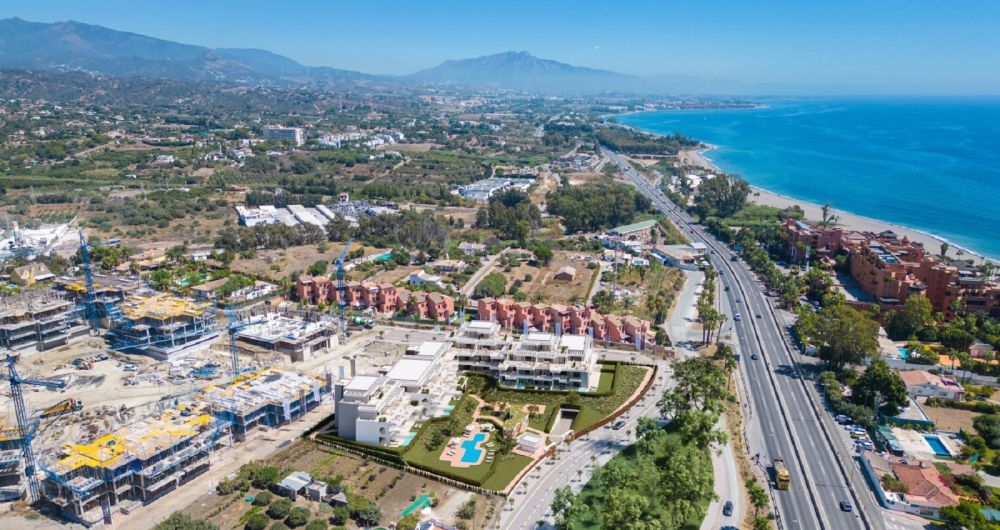New off-plan apartments 200 meters from the beach close to the new Laguna Village leisure center!