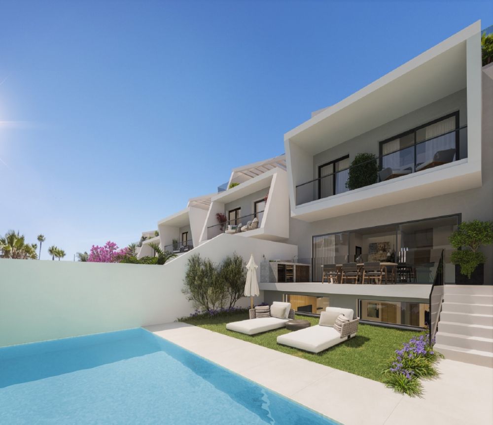Brand new townhouses with private swimming pool next to Los Flamingos Golf Resort!