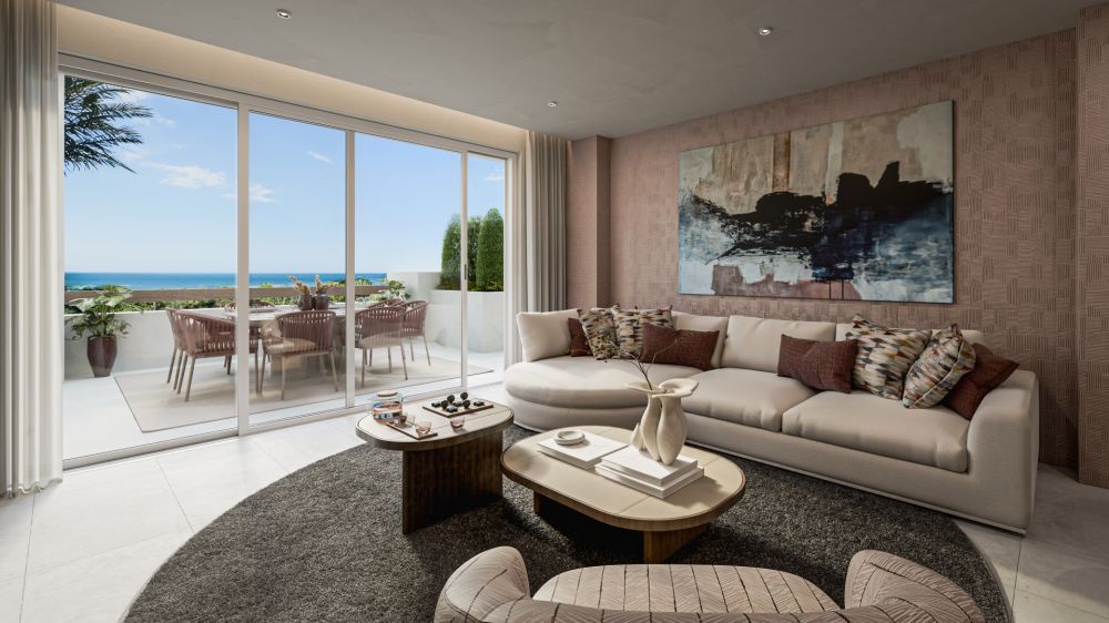 Exquisito apartamento en primera línea de playa en Palm Beach, Los Monteros! Completamente renovado.