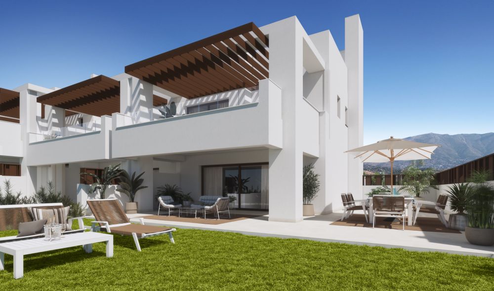 Nuevas casas adosadas en primera línea de golf en La Cala Golf Resort, Mijas! Listo en octubre de 2026.