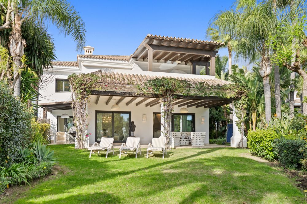 Prachtige luxe villa in Lomas de Magna Marbella aan de Gouden Mijl van Marbella