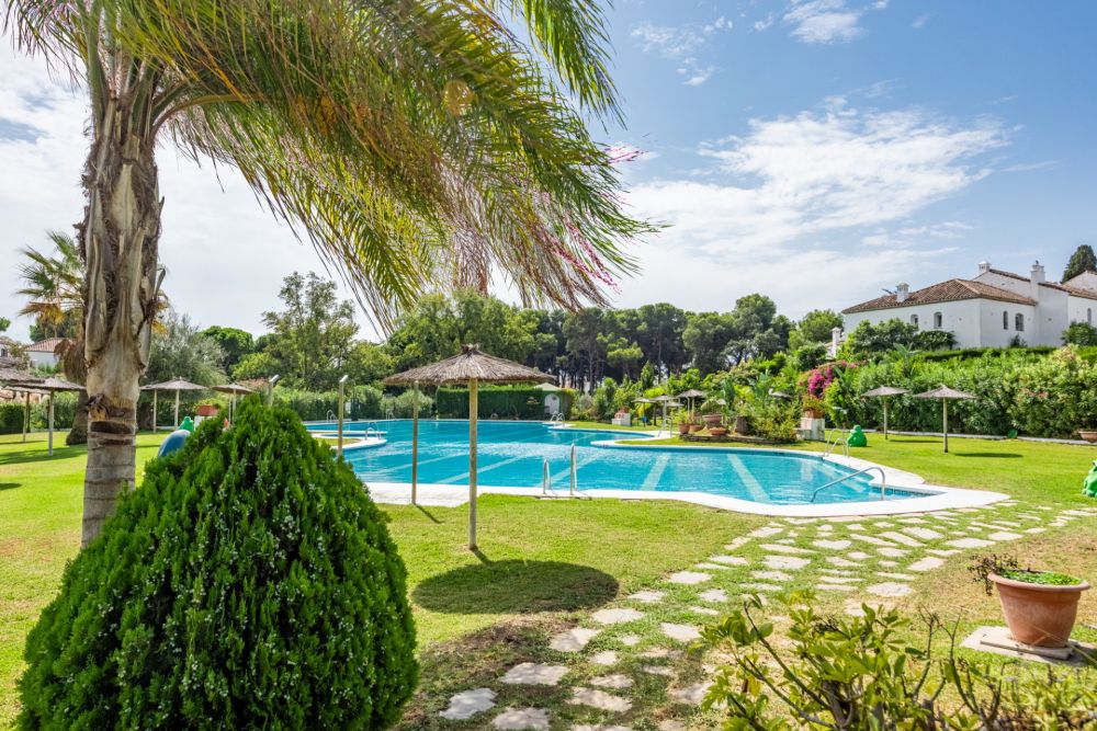Charming Beachside Apartment in Benamara – Ideal Holiday Home & Investment