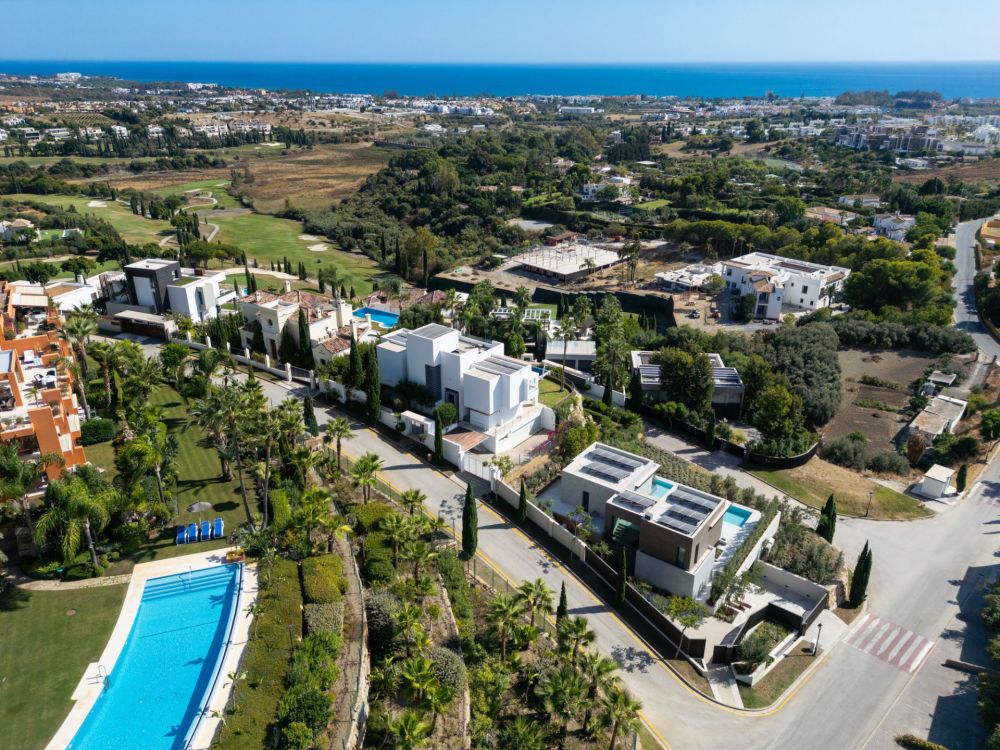 Villa contemporaine de luxe avec vue sur la mer à vendre à Los Flamingos, Benahavís
