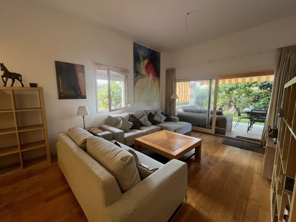 Dwupokojowe mieszkanie na parterze w Atalaya.