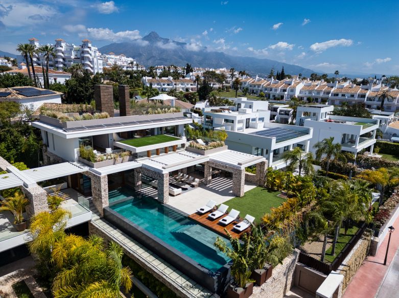 An architectural masterpiece! One of the coolest villas currently on the market in Marbella!