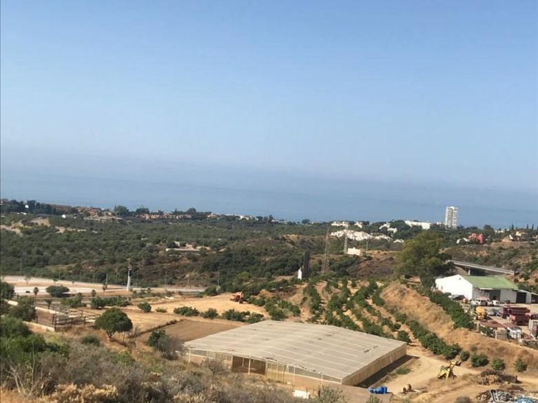 Investment opportunity to develop the largest available piece of land in Marbella