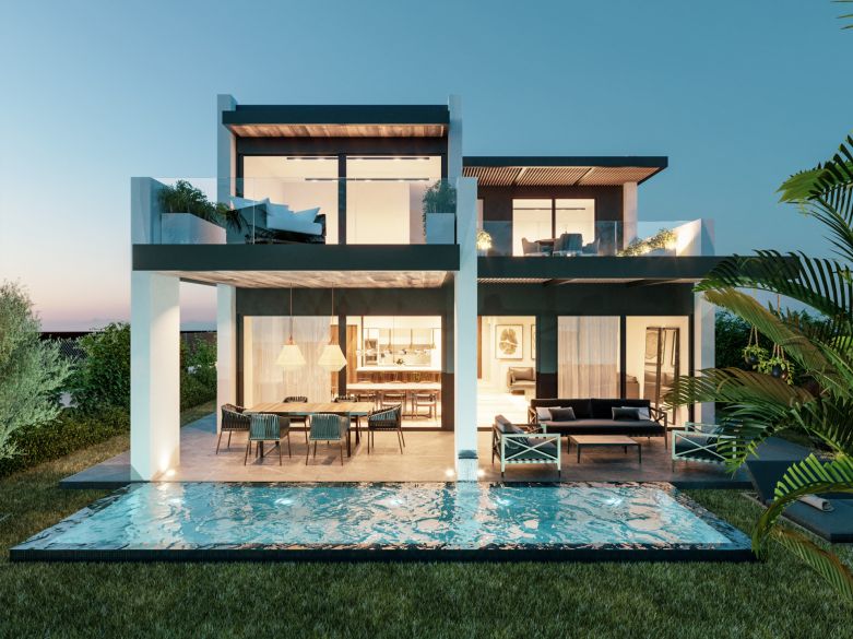 Villa en venta en El Campanario, Estepona