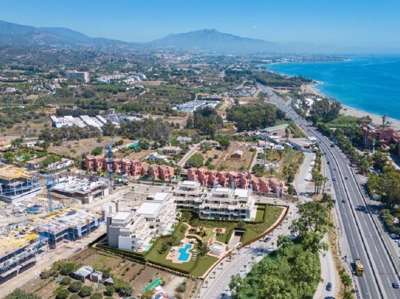 New off-plan apartments 200 meters from the beach close to the new Laguna Village leisure center!