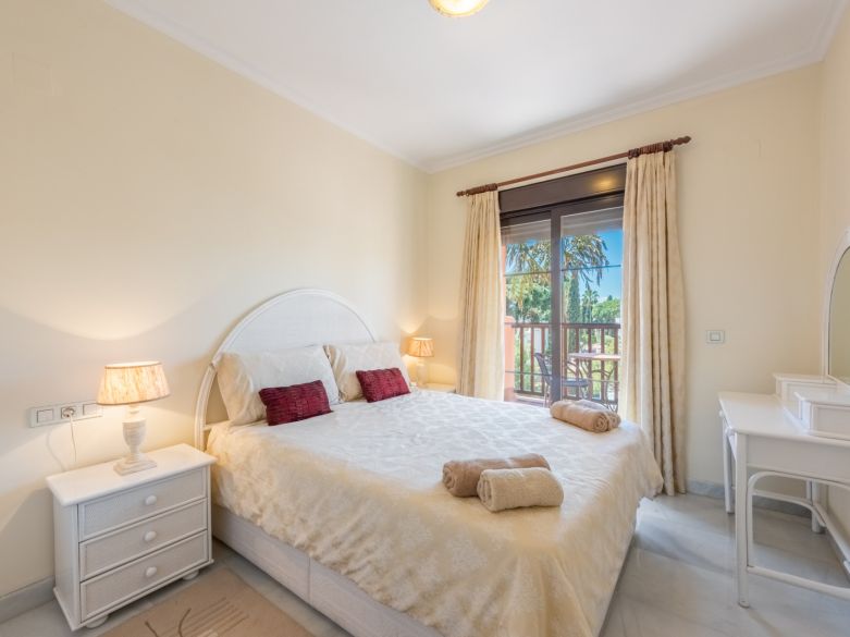 Great duplex penthouse in Hacienda del Sol, 200 meters from the beach!