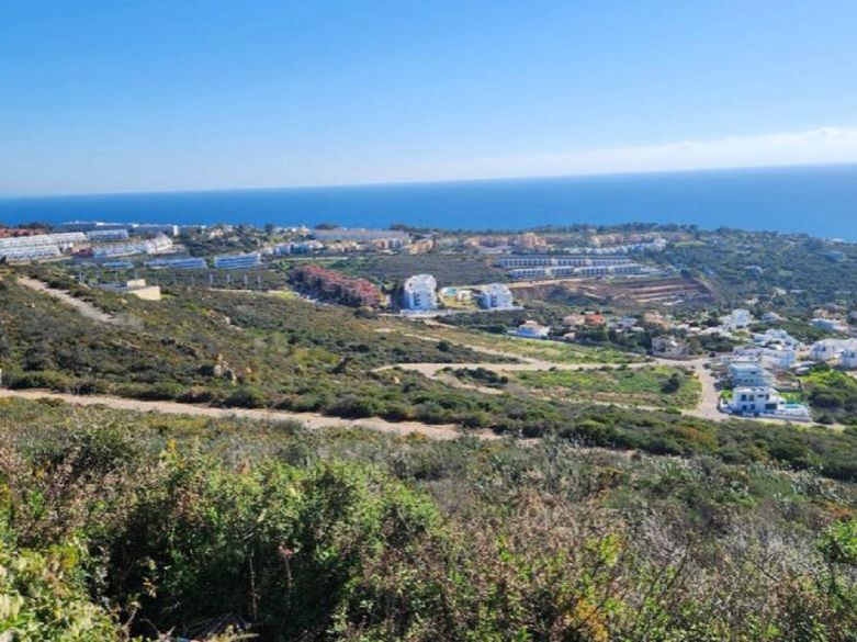 Oportunidad de inversión para desarrolladores - parcela con vistas panorámicas cerca de Sotogrande!