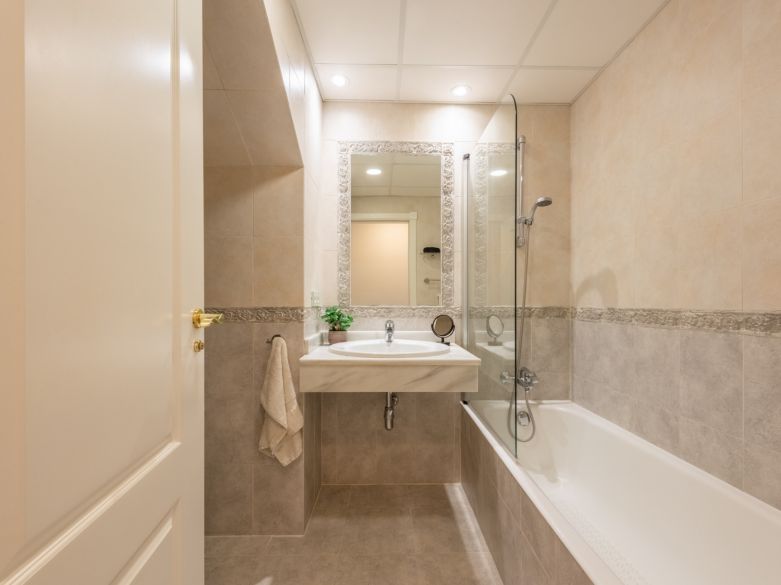 Exquisite beachside penthouse boasting a sprawling solarium terrace!