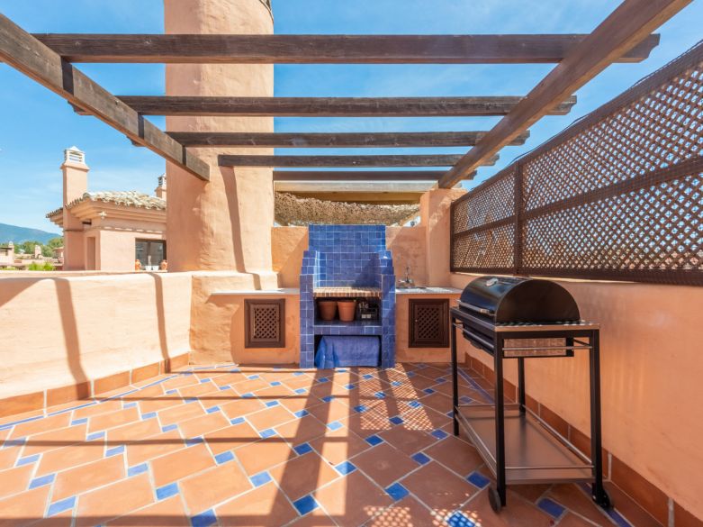 Exquisite beachside penthouse boasting a sprawling solarium terrace!