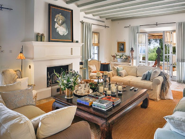 Encantadora villa en la comunidad cerrada de El Madronal 6