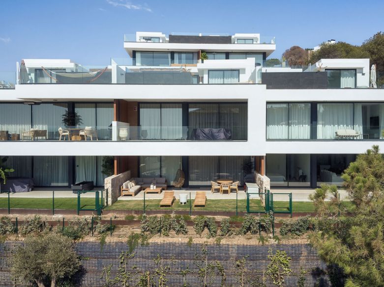 Luxe, nieuw en instapklaar appartement nabij Cabopino Golf!