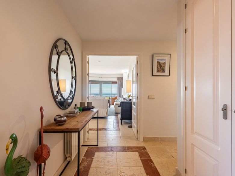 Ático de lujo con vistas panorámicas en Royal Flamingos, Benahavís