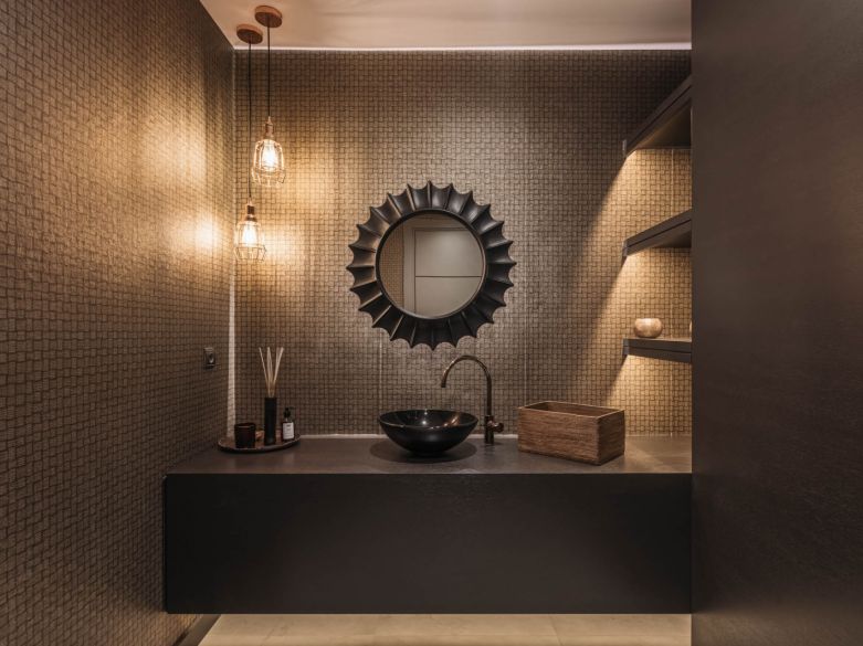 Villa de lujo recién construida en El Madroñal, en las colinas de Benahavís.