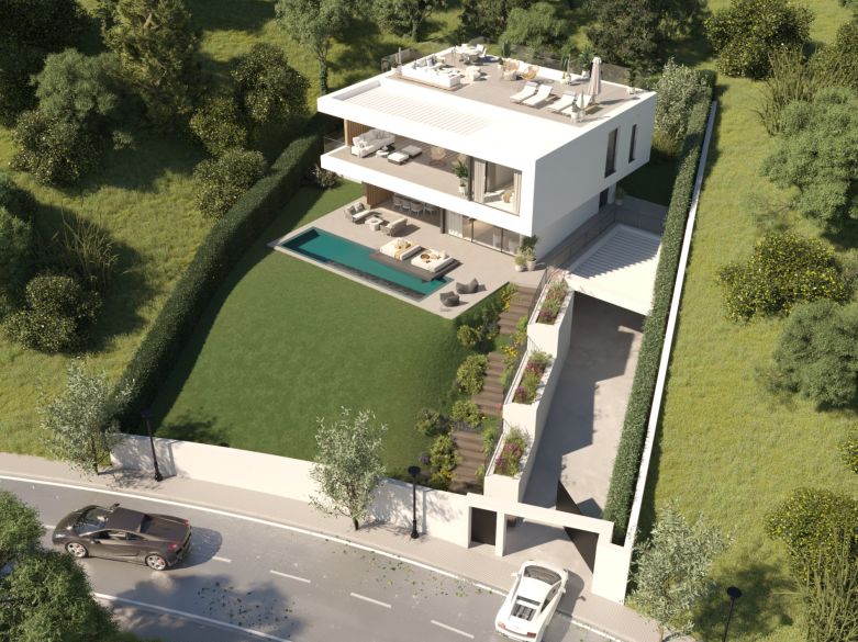 Contemporary brand new villa on the New Golden Mile of Estepona. Great price!