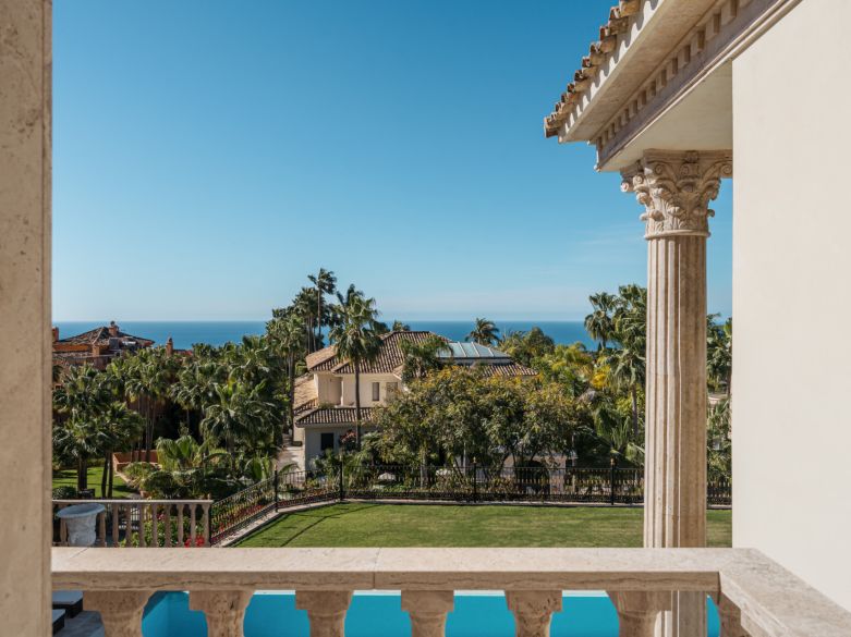 Palatial Villa in Sierra Blanca!