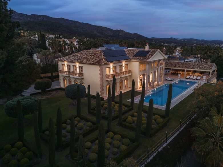 Palatial Villa in Sierra Blanca!