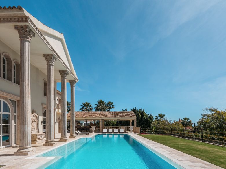 Palatial Villa in Sierra Blanca!