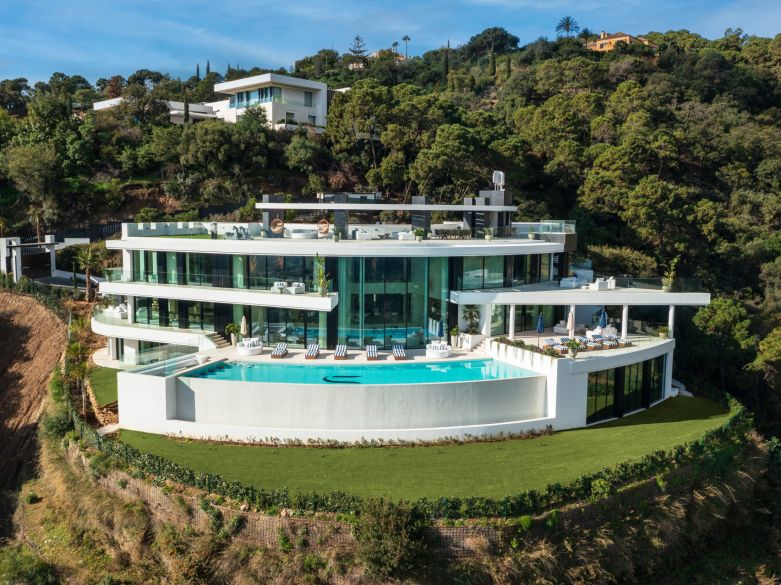 Unique and spectacular villa in La Zagaleta!