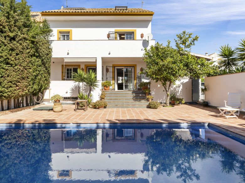 Traditional Andalusian Townhouse in San Pedro de Alcántara, Marbella