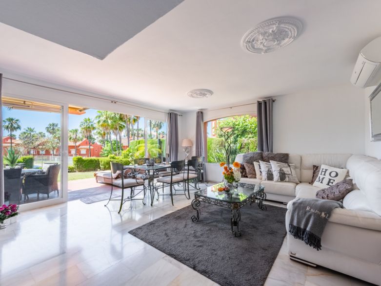 Stylishly Renovated Corner Townhouse with Prime South-Facing Orientation