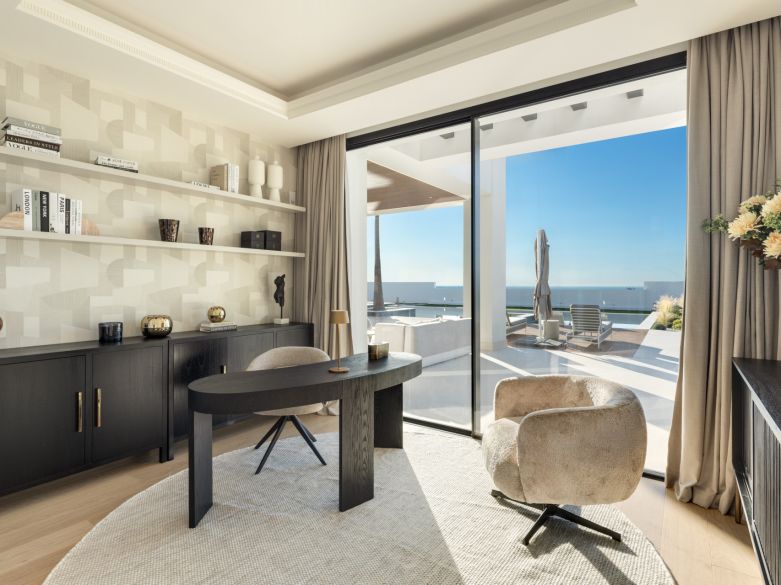 Villa de luxe avec vue panoramique à Monte Halcones !