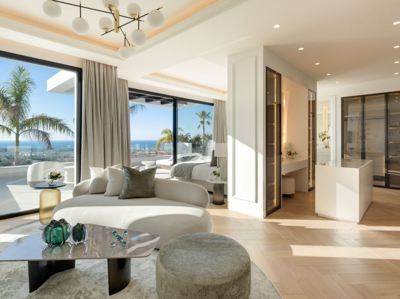 Villa de luxe avec vue panoramique à Monte Halcones !