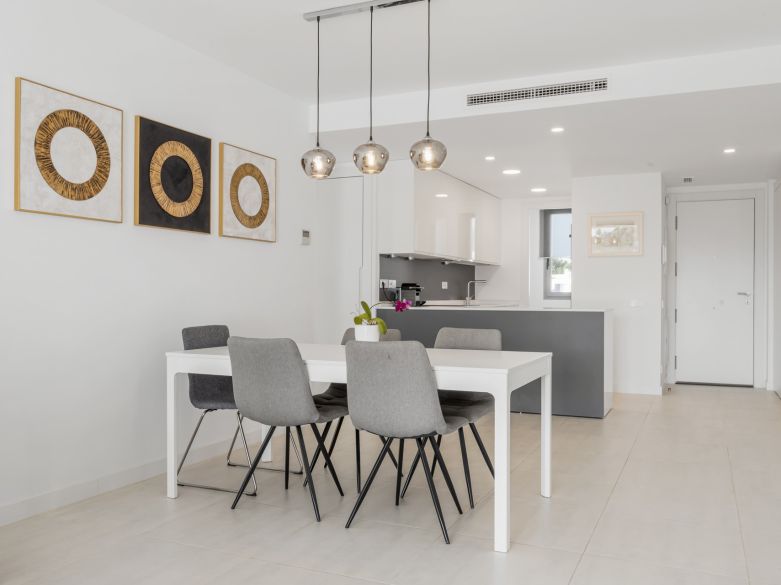 Modern & Spacious Penthouse in Vanian Green Village – Selwo area, Estepona