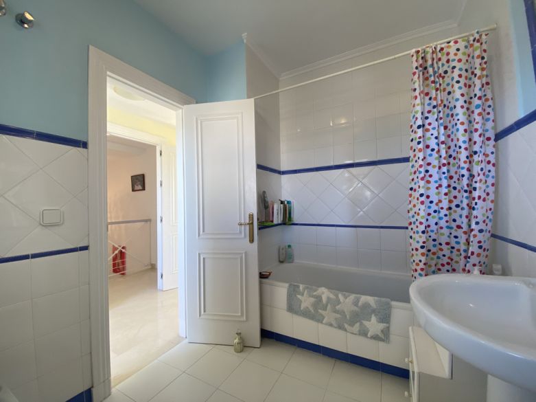 Apartamento dúplex de 2 dormitorios en La Quinta