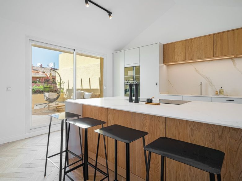 Atico duplex estilo escandinavo con 2 dormitorios