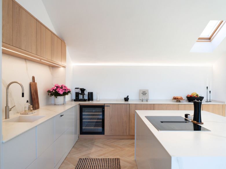 Atico duplex estilo escandinavo con 2 dormitorios