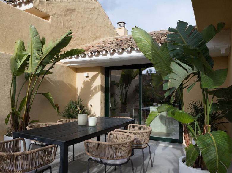 Atico duplex estilo escandinavo con 2 dormitorios