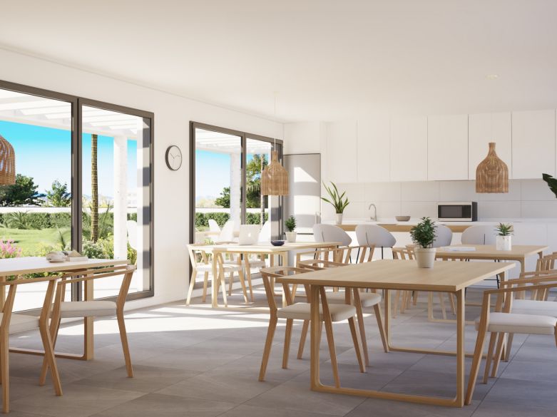 Modern Penthouse with Terrace and Views in Aranya, Estepona