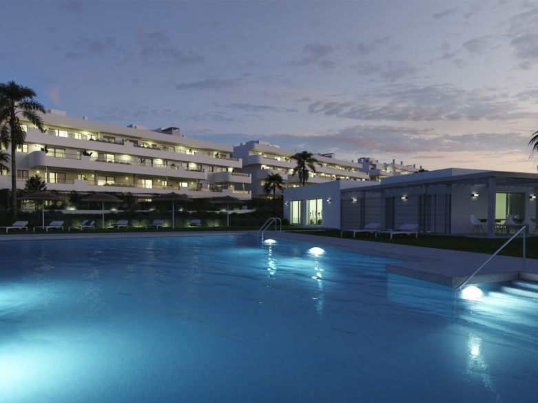 Modern Penthouse with Terrace and Views in Aranya, Estepona