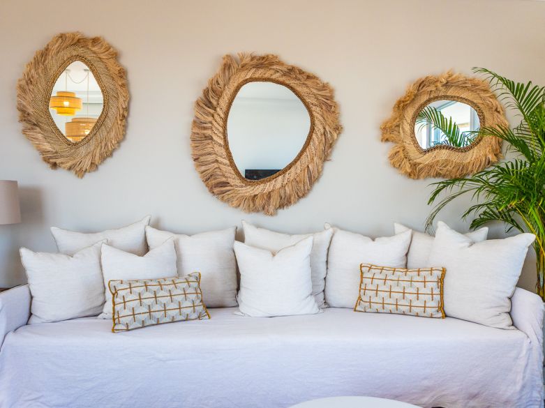 Exclusivo ático de 3 dormitorios con una de las mejores terrazas y vistas panorámicas en el corazón Puerto Banús.