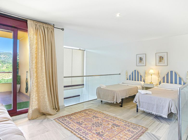 Charming east facing, three bedroom duplex penthouse located in the gated community Parque Botanico, Estepona