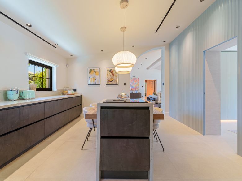 Exceptional one-level villa located beachside close to Puerto Banus!