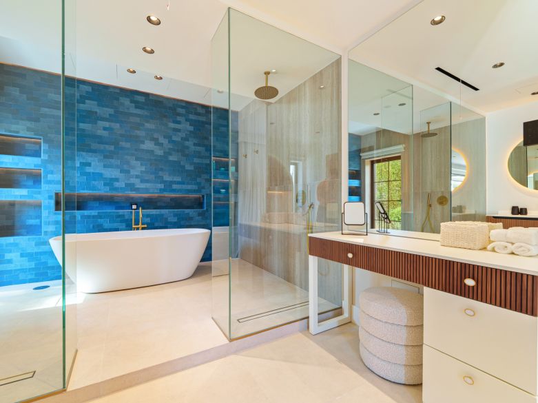 Exceptional one-level villa located beachside close to Puerto Banus!