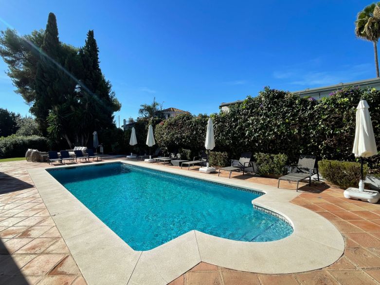 Villa en alquiler en San Pedro de Alcantara