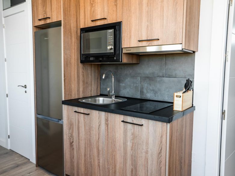 Investor’s Dream: High-Yield Duplex Penthouse Business Opportunity