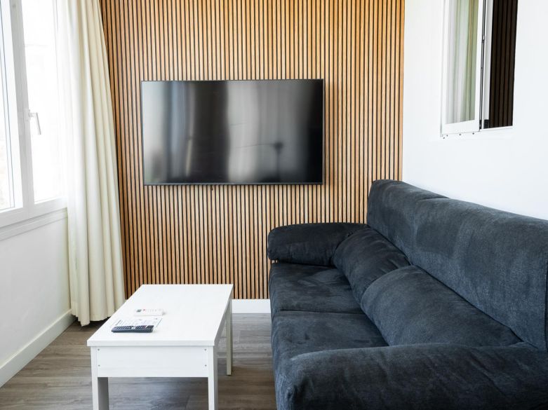 Investor’s Dream: High-Yield Duplex Penthouse Business Opportunity