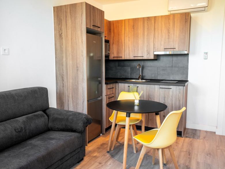 Investor’s Dream: High-Yield Duplex Penthouse Business Opportunity