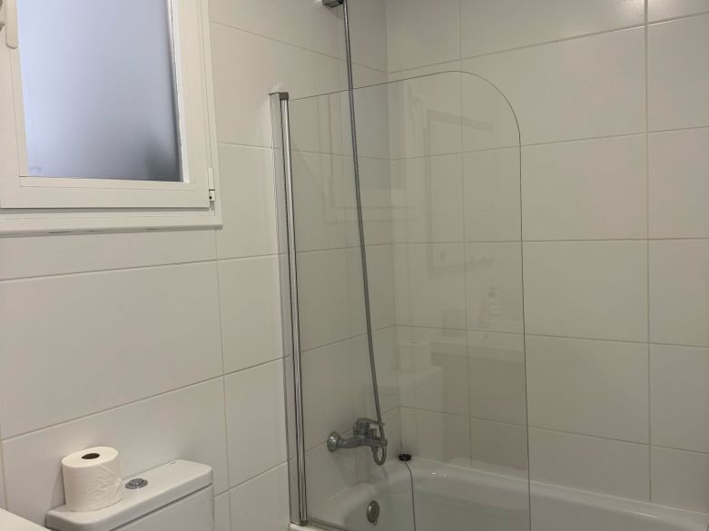 Apartamento en planta baja de 2 dormitorios en Nueva Andalucía