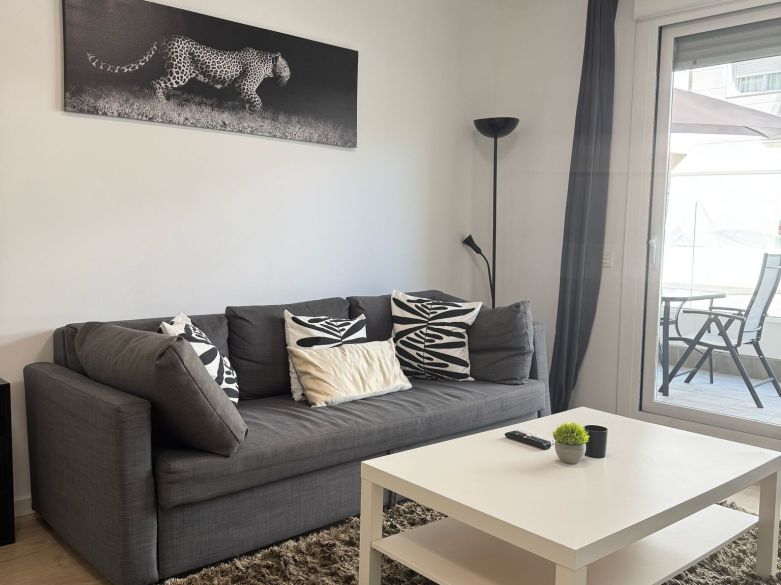 Apartamento en planta baja de 2 dormitorios en Nueva Andalucía