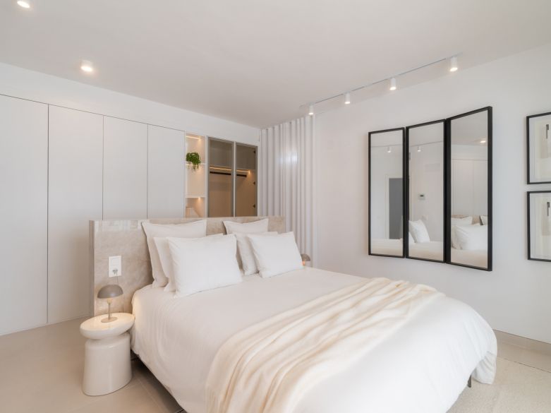 Walk to Everything – Stylish Beachside Duplex Penthouse in San Pedro Playa